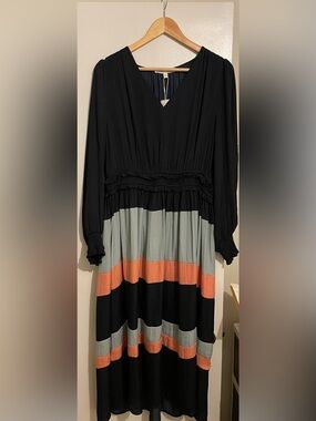 Addyson Parker Long Sleeved Maxi Dress (XL) in Color Block - NWT